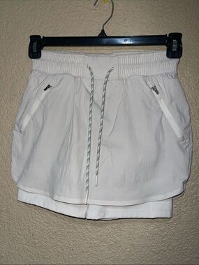 Athleta White Layered Athletic Skort with Drawcord